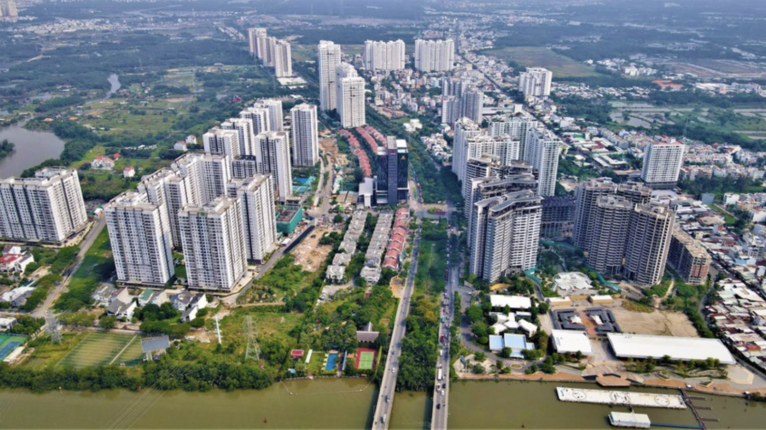 Huyện Nhà Bè có khu đô thị cảng Hiệp Phước có thể phát triển mô hình khu đô thị tiên phong. Ảnh: MT